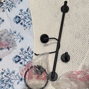 Source Unknown Black Wall Hook Set bundle of 4 bathroom items